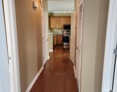 3203 Regency Ct - Photo Thumbnail 31