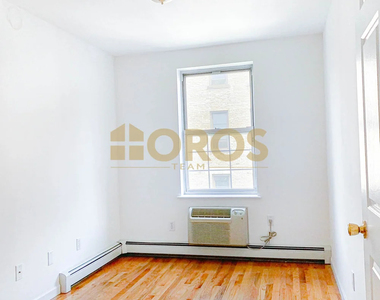 539 East 6th Street - Photo Thumbnail 5