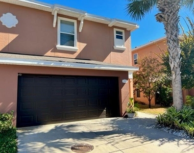 1819 Sommarie Way - Photo Thumbnail 1