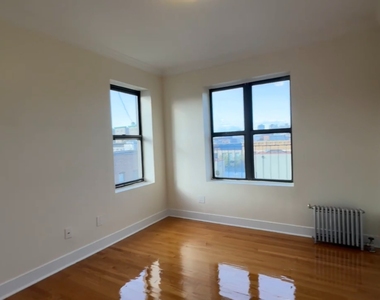 545 West 148th Street - Photo Thumbnail 5