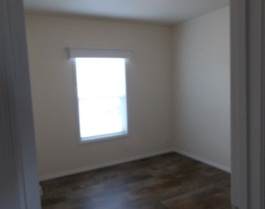 304 W El Paso Ave 304 - Photo Thumbnail 19