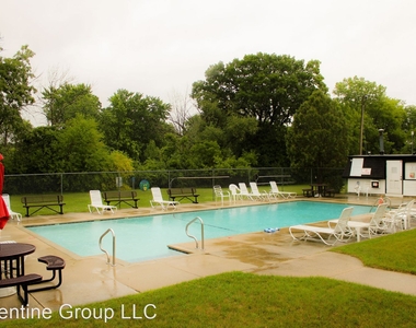 9500 North Green Bay Road Unit 202 - Photo Thumbnail 0