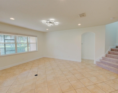 11850 Aurelio Lane - Photo Thumbnail 16