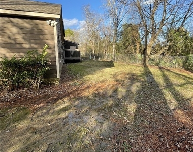 1671 E Trinity Boulevard - Photo Thumbnail 22