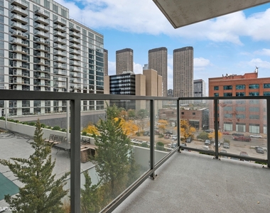 659 W Randolph Street - Photo Thumbnail 6