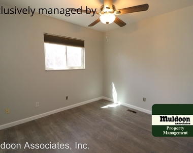 6920 Wichita Pl - Photo Thumbnail 2