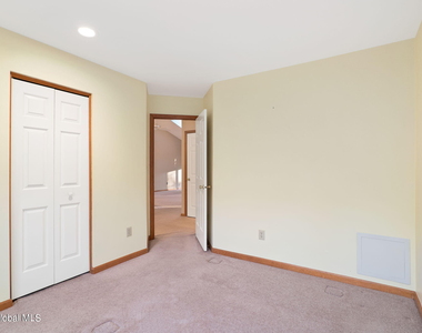 4042 Georgetown Square - Photo Thumbnail 13