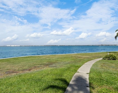 5279 Isla Key Boulevard S - Photo Thumbnail 27