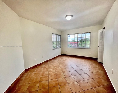 10755 Sw 108 Av - Photo Thumbnail 7