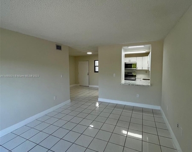 1121 Sw 122nd Ave - Photo Thumbnail 10