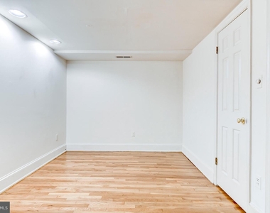 1752 S St Nw #1 - Photo Thumbnail 22