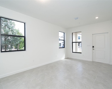 266 Sw 159 Pl - Photo Thumbnail 1