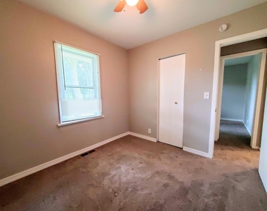 26781 N Morey Street - Photo Thumbnail 14