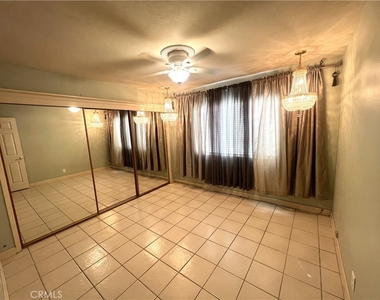 250 N Quail Lane - Photo Thumbnail 12