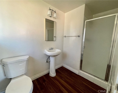 613 S Heathdale Avenue - Photo Thumbnail 15