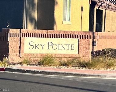 6868 Sky Pointe Drive - Photo Thumbnail 28