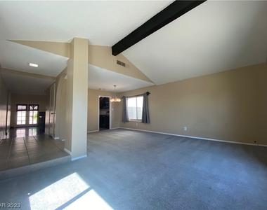 3179 Pampas Place - Photo Thumbnail 12