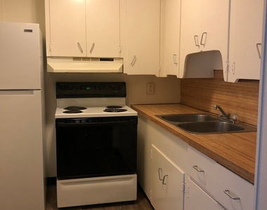 4510 Spenard Rd - Photo Thumbnail 4