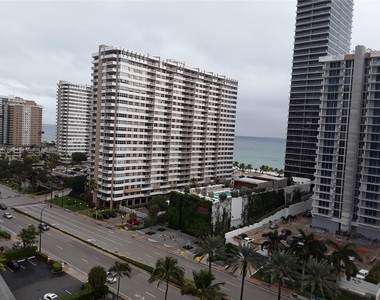 2049 S Ocean Dr - Photo Thumbnail 30