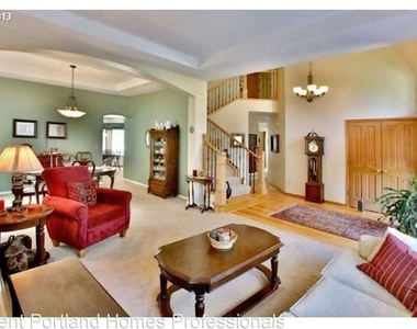 15470 Sw Nightingale Court - Photo Thumbnail 3