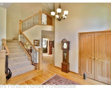 15470 Sw Nightingale Court - Photo Thumbnail 2