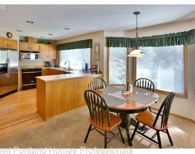 15470 Sw Nightingale Court - Photo Thumbnail 8