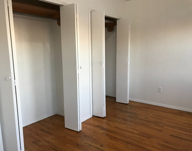 455 East 45th Street - Photo Thumbnail 8