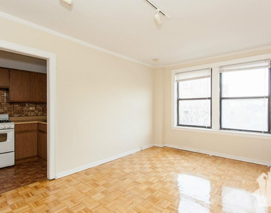 739 West Belmont Avenue - Photo Thumbnail 2