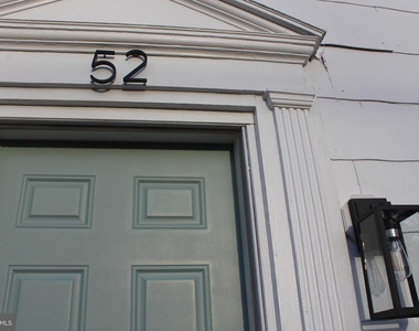 52 State St - Photo Thumbnail 1