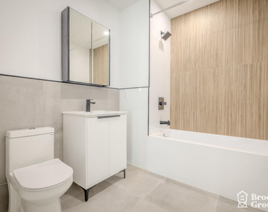 1629 Brooklyn Avenue - Photo Thumbnail 8