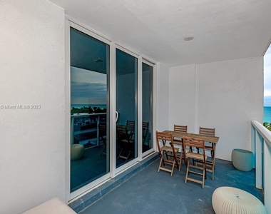 2301 Collins Ave - Photo Thumbnail 20