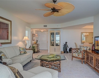 7225 Pelican Bay Blvd - Photo Thumbnail 19