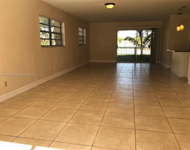 13725 Sw 84th St - Photo Thumbnail 6