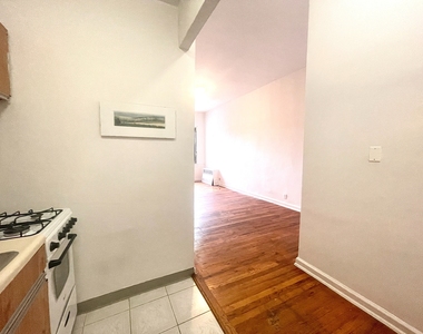 324 East 14th Street - Photo Thumbnail 2