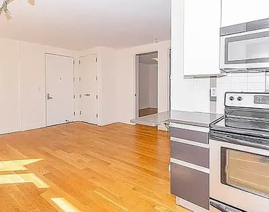 400 Bedford Avenue - Photo Thumbnail 5
