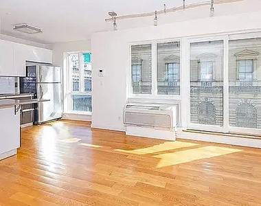 400 Bedford Avenue - Photo Thumbnail 4