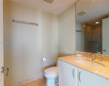 1331 Brickell Bay Dr - Photo Thumbnail 28