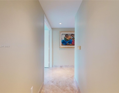 1331 Brickell Bay Dr - Photo Thumbnail 24