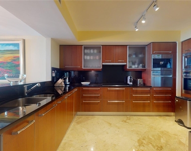 1331 Brickell Bay Dr - Photo Thumbnail 9