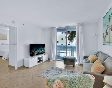 6969 Collins Ave - Photo Thumbnail 1