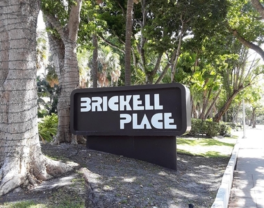 1865 Brickell Ave - Photo Thumbnail 35