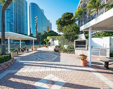 1865 Brickell Ave - Photo Thumbnail 30