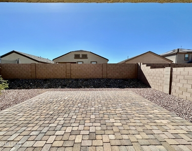 9275 W Tenaza Lane - Photo Thumbnail 31