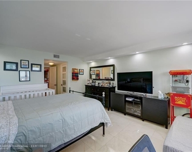 4100 Galt Ocean Dr - Photo Thumbnail 31