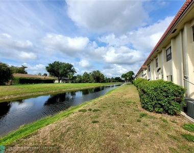 10982 Royal Palm Blvd - Photo Thumbnail 16