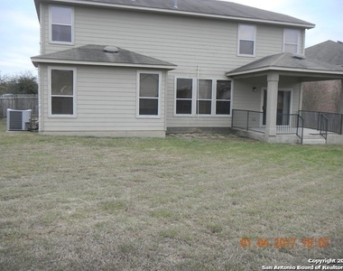 213 Springtree Pkwy - Photo Thumbnail 2