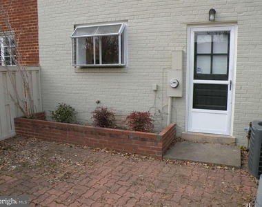 3732 Jason Ave - Photo Thumbnail 11