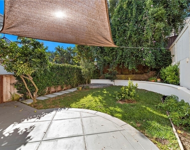 1053 Oro Street - Photo Thumbnail 10