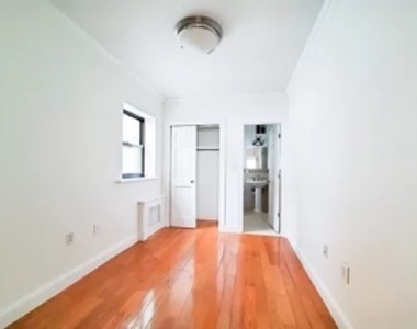 209 East 59th Street - Photo Thumbnail 15