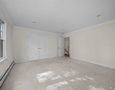 22 Airmount Avenue - Photo Thumbnail 12